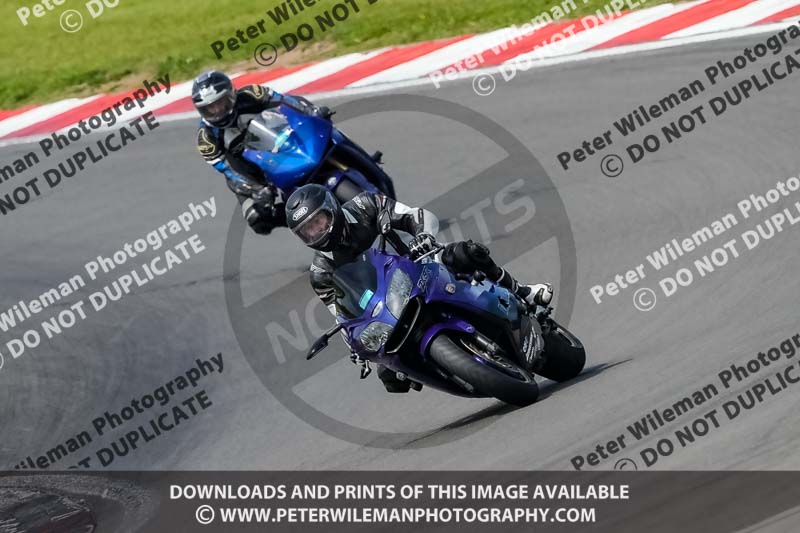 donington no limits trackday;donington park photographs;donington trackday photographs;no limits trackdays;peter wileman photography;trackday digital images;trackday photos